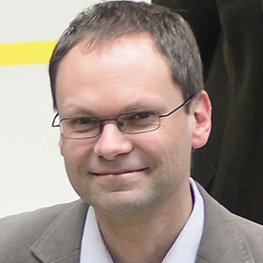 Dr. Johannes Kiefer